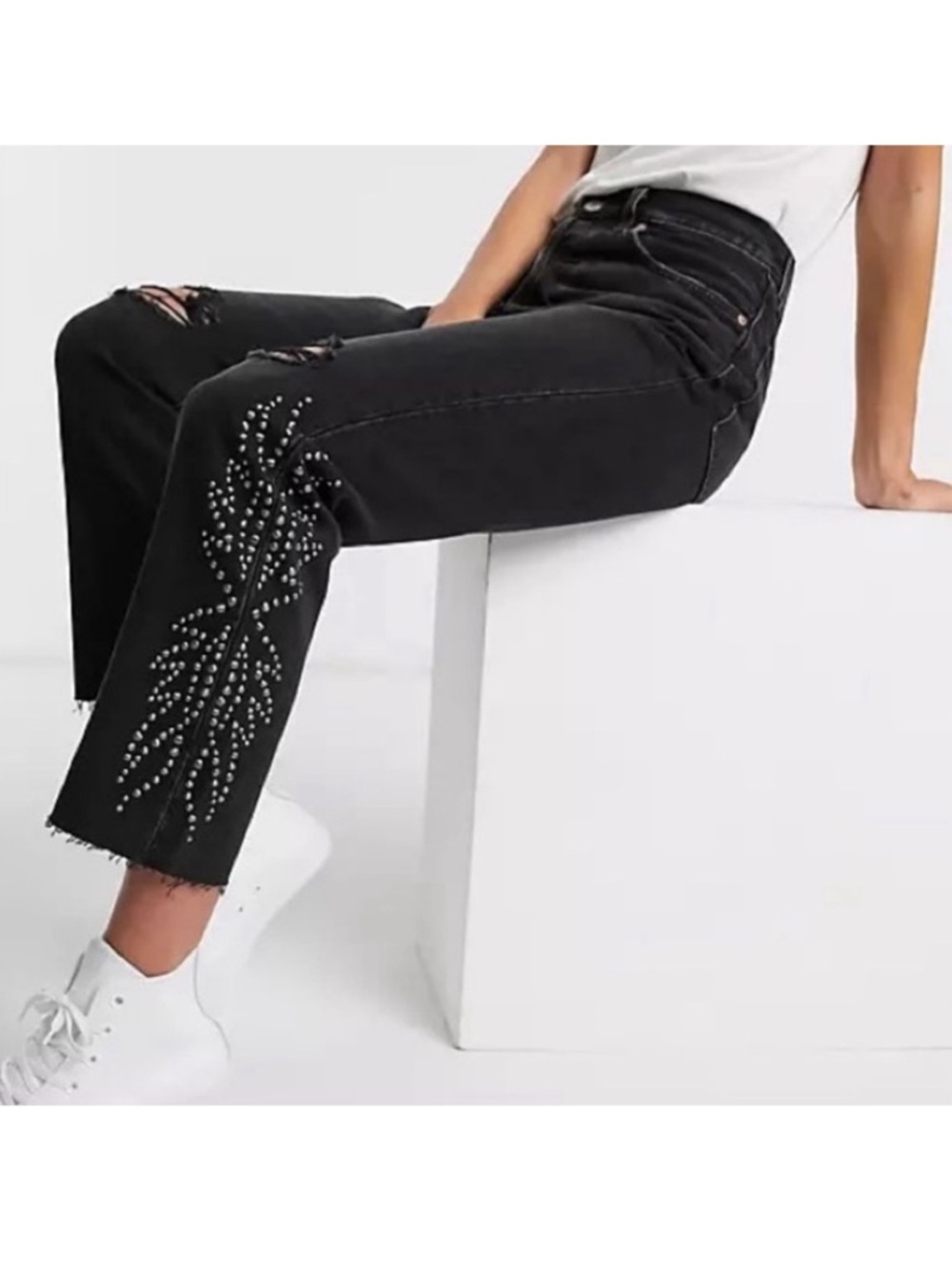 LEVI’S Original 501 Women’s Cropped Canyon Studded Black Jeans Size 24